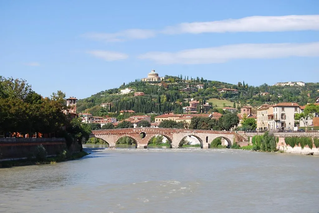 Bed and Breakfast Residenza San Faustino Verona 2*,