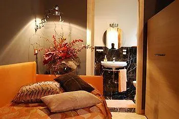 Bed and Breakfast Residenza San Faustino Verona 2*,  Italia